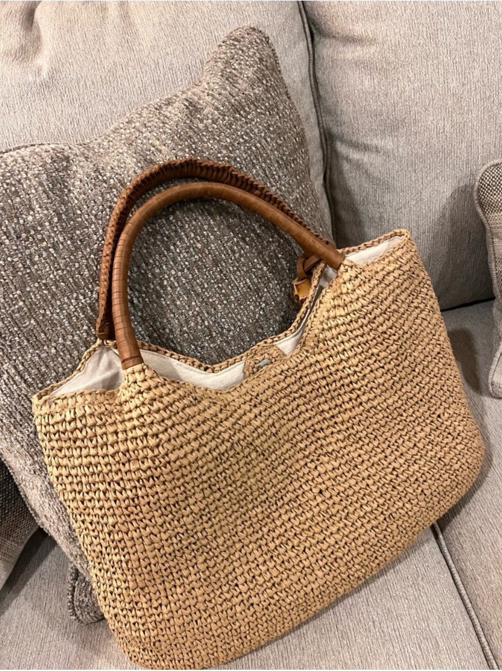 Tommy Bahama Tan Woven Tote with Brown Leather Handles and Tassel - Picture 4 of 4